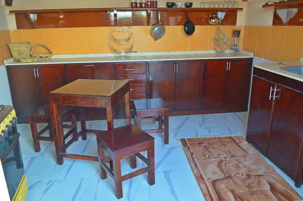 Farida Apartments Luxor Kamer foto