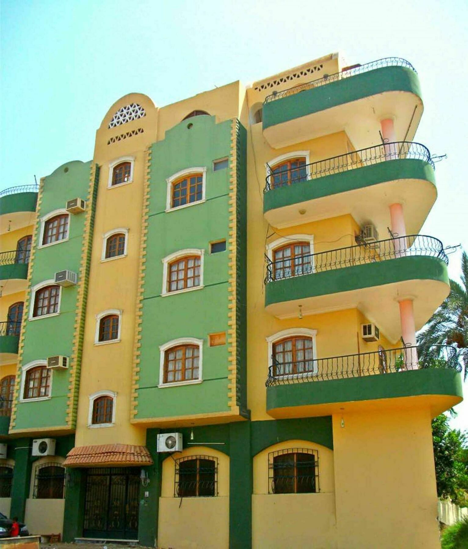 Farida Apartments Luxor Buitenkant foto